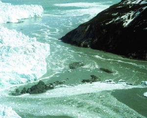 Fossil fuels and the rapid retreat of glaciers