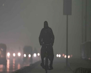 No let up in dense fog in north India